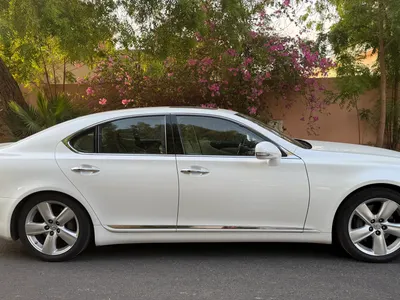 2010 لكزس إل إس 460