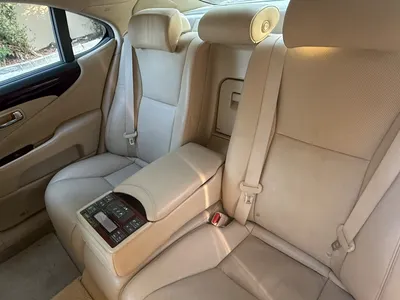 2010 لكزس إل إس 460