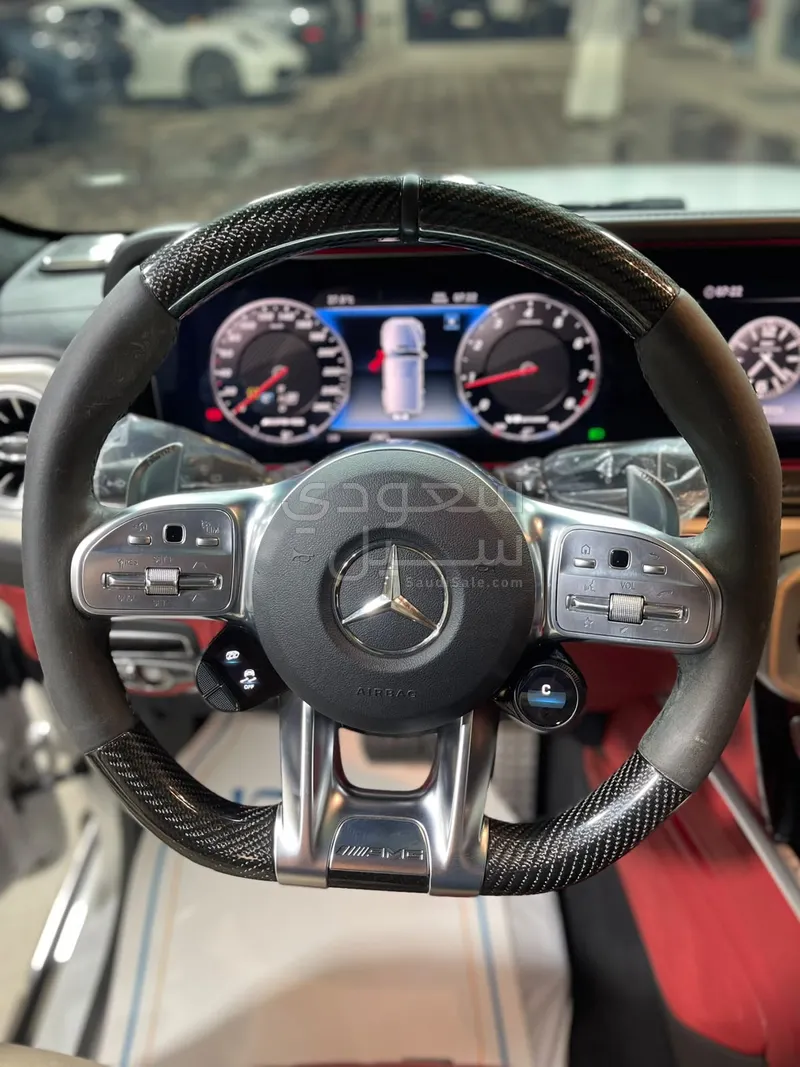 2022 مرسيدس - بنز جي 63 أي إم جي