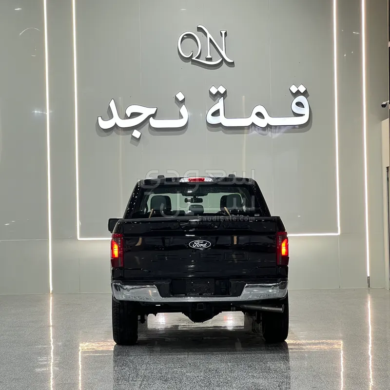 2025 فورد اف 150