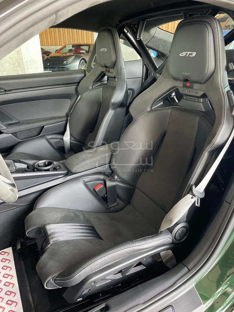 2025 بورش 911 جي تي 3