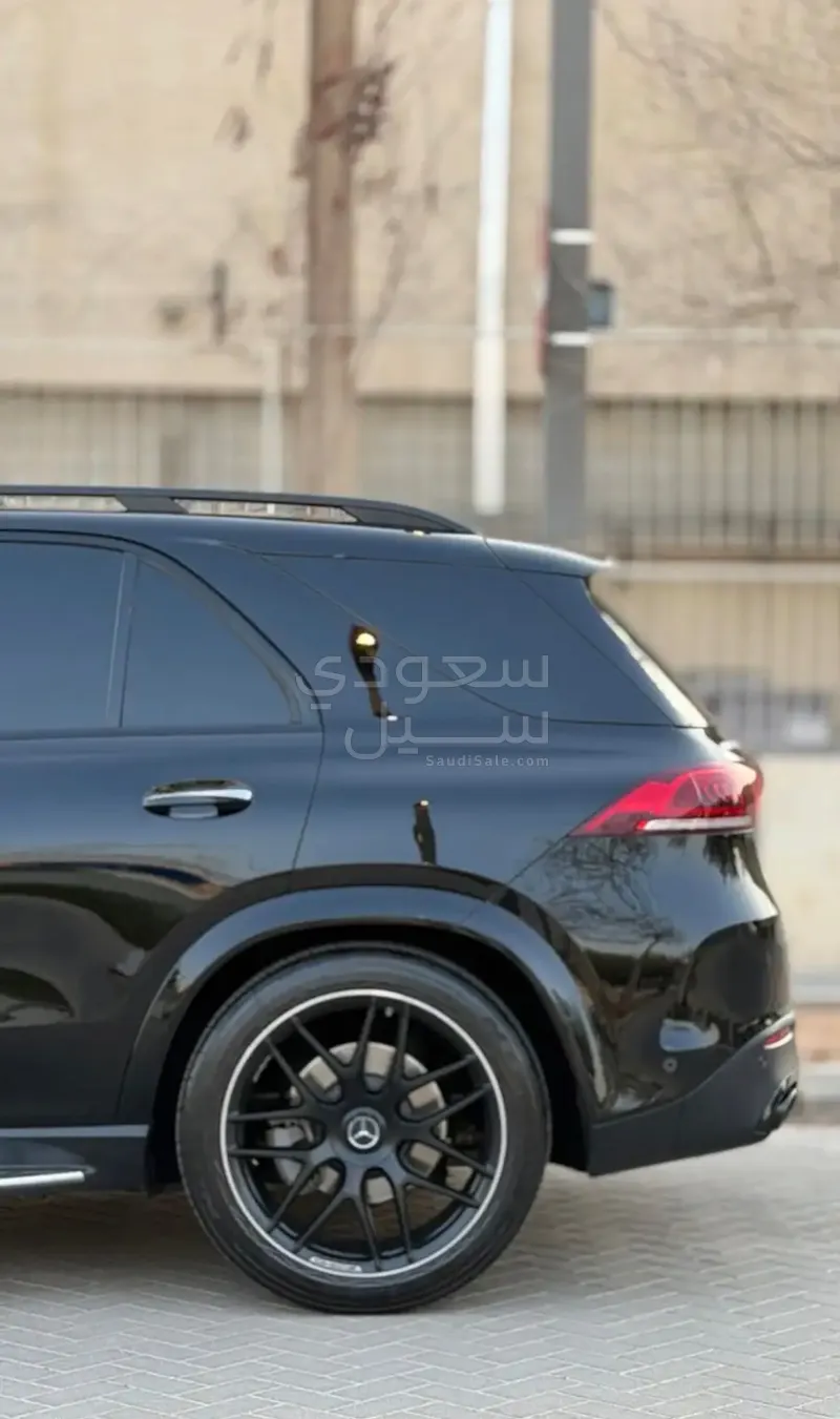 2021 مرسيدس - بنز جي إل إي 53 أي إم جي