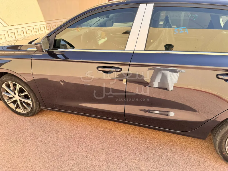 2024 Geely Emgrand