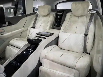 2022 مرسيدس - بنز جي إل إس 600 مايباخ