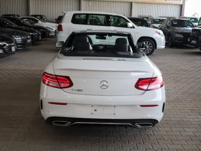 2023 مرسيدس - بنز سي 200 أي إم جي كوبيه