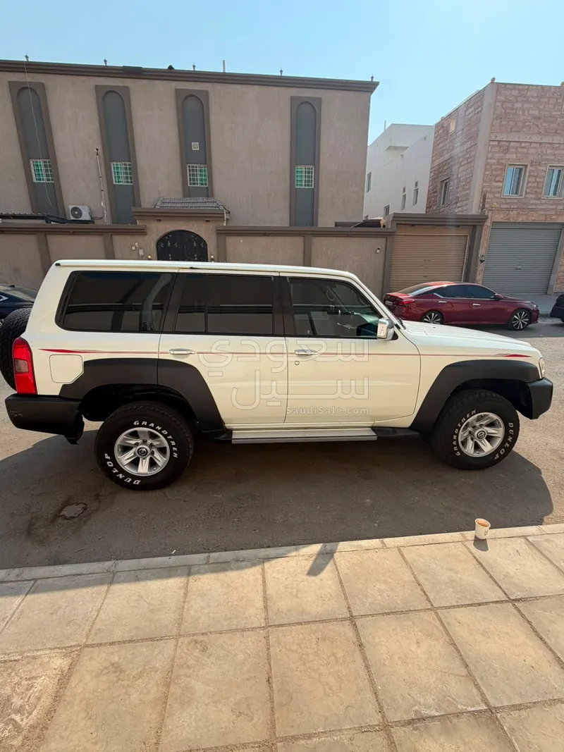 2019 نيسان باترول سفاري