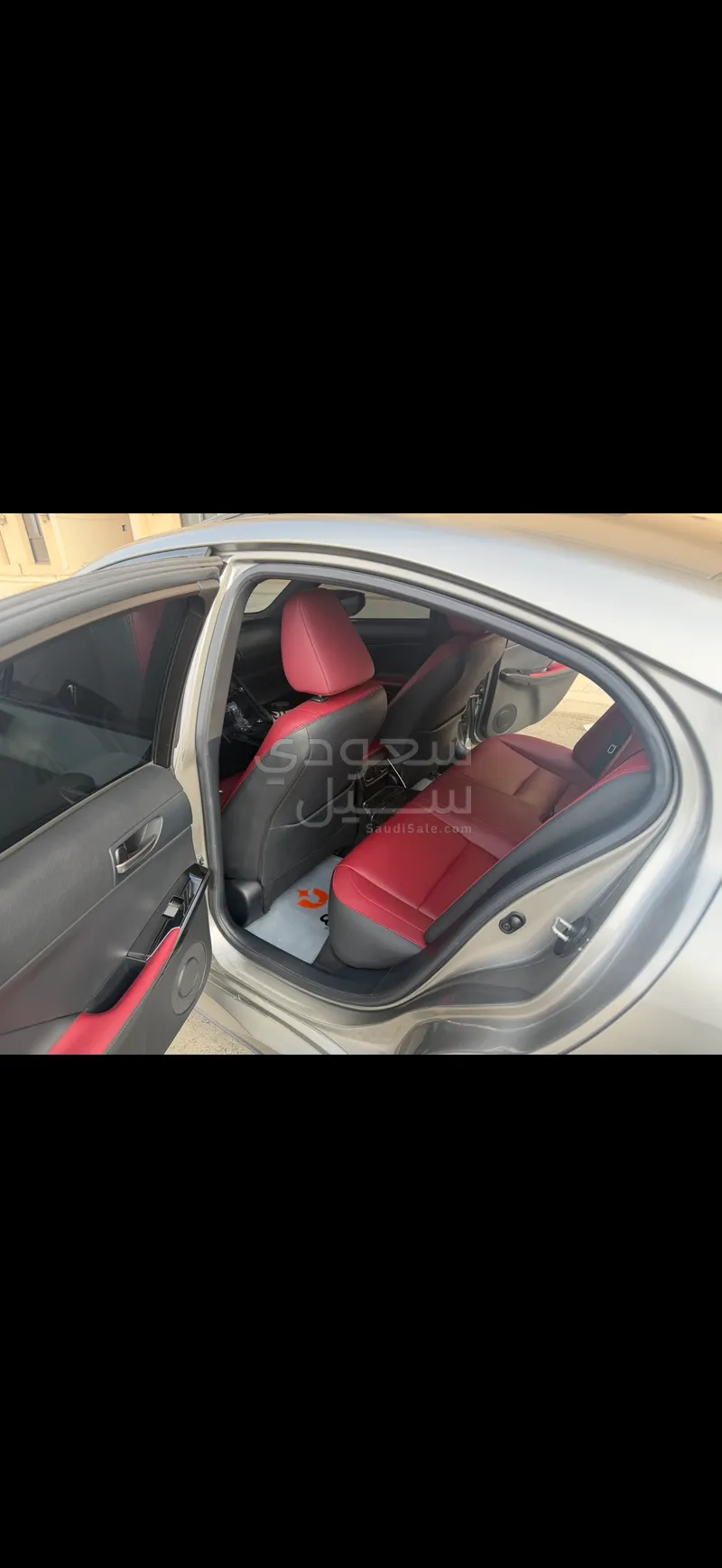 2024 لكزس آي إس 350