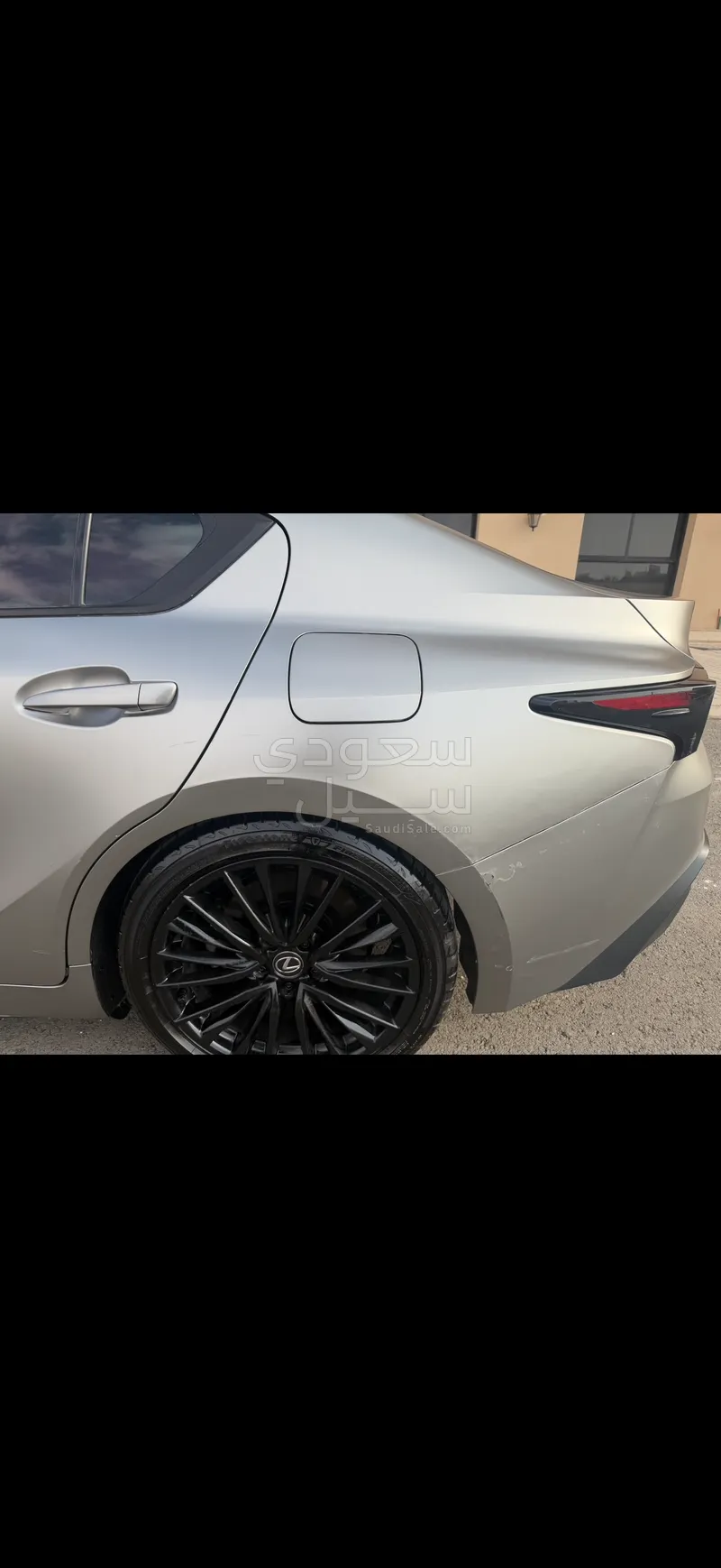 2024 لكزس آي إس 350