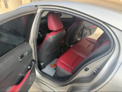 2024 لكزس آي إس 350