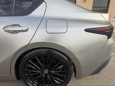 2024 لكزس آي إس 350