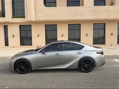 2024 لكزس آي إس 350