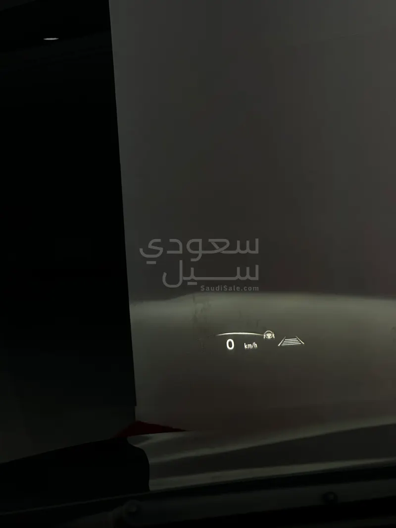 2023 لكزس إن إكس 350