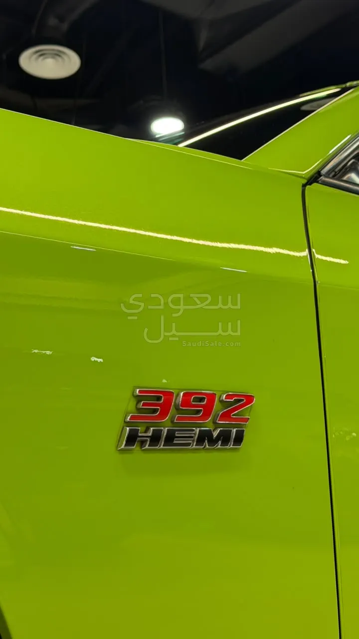 2015 دودج تشارجر اس ار تي