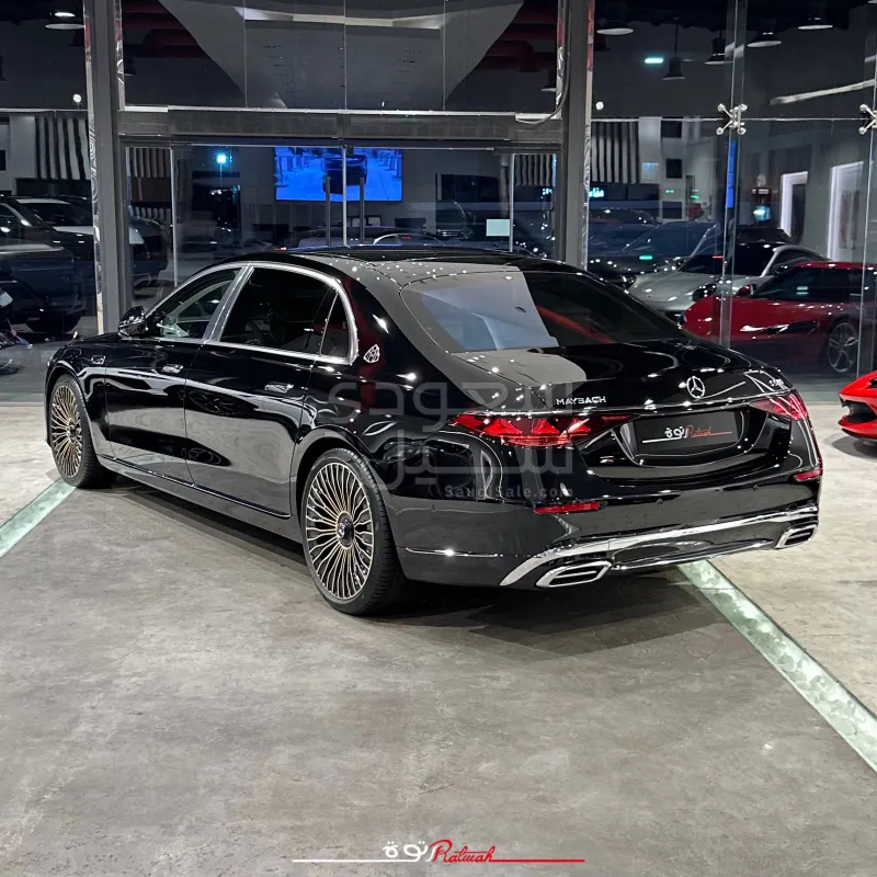 2027 مرسيدس - بنز إس 580 مايباخ
