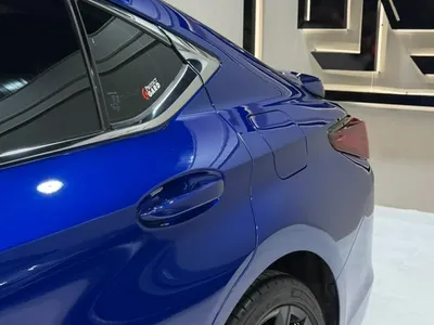 2025 لكزس إي إس اف