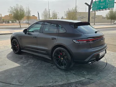 2022 بورش ماكان اس