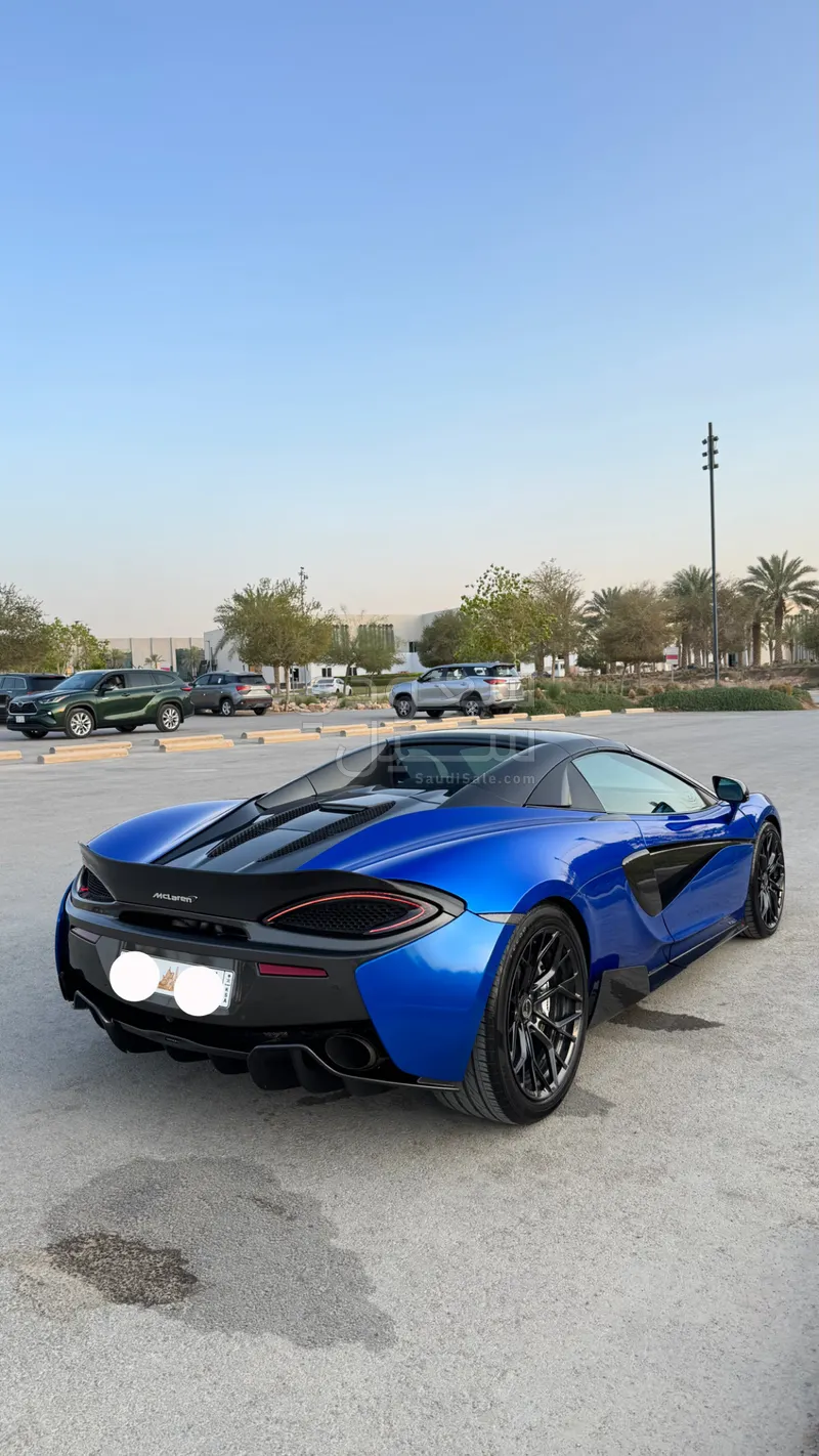 2018 مكلارين 570 اس سبايدر