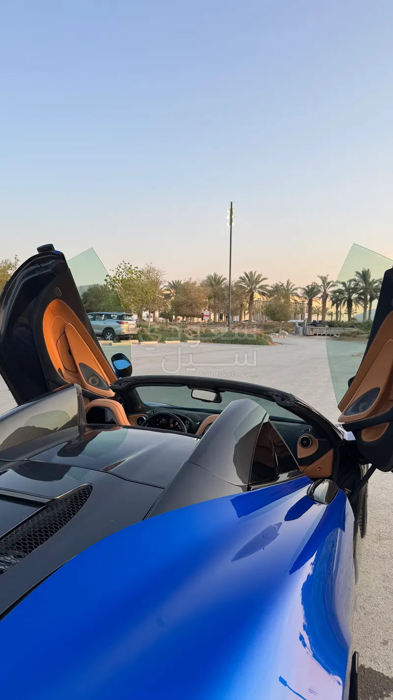 2018 مكلارين 570 اس سبايدر