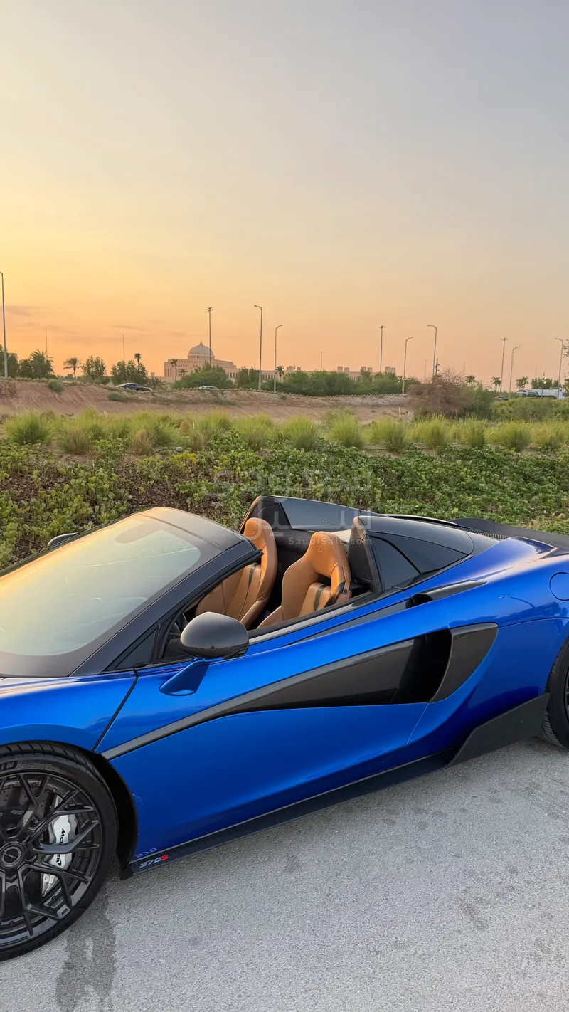 2018 مكلارين 570 اس سبايدر