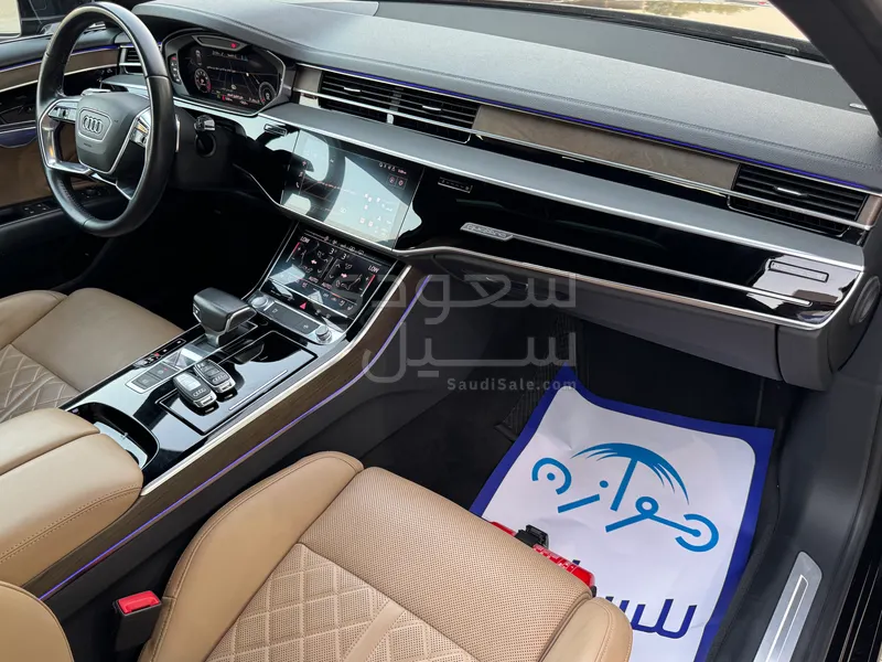 2019 اودي اي 8 ال 55تي اف اس أي