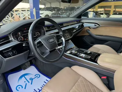 2019 اودي اي 8 ال 55تي اف اس أي