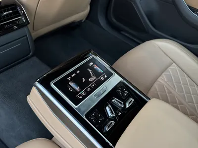 2019 اودي اي 8 ال 55تي اف اس أي