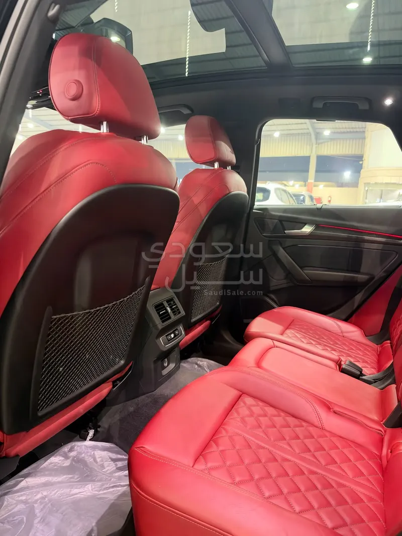 2023 Audi SQ5