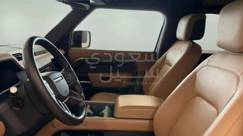 2025 لاند روفر ديفيندر 90 اتش اس اي