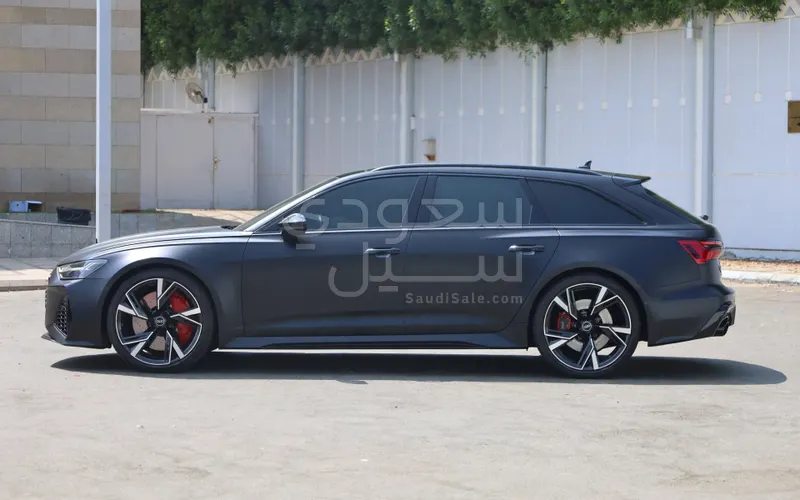 2021 اودي ار اس 6