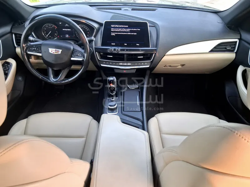 2021 كاديلاك سي تي 5