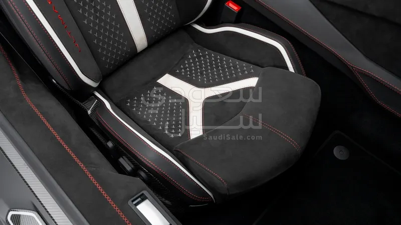 2022 Lamborghini Aventador Ultimae