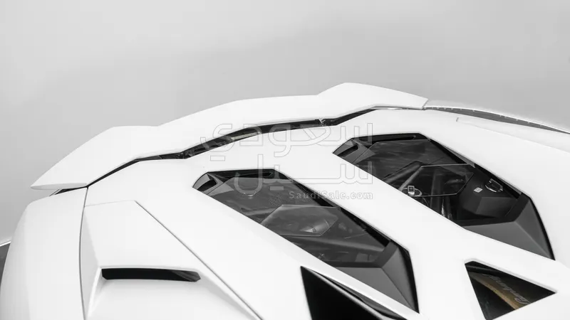2022 Lamborghini Aventador Ultimae