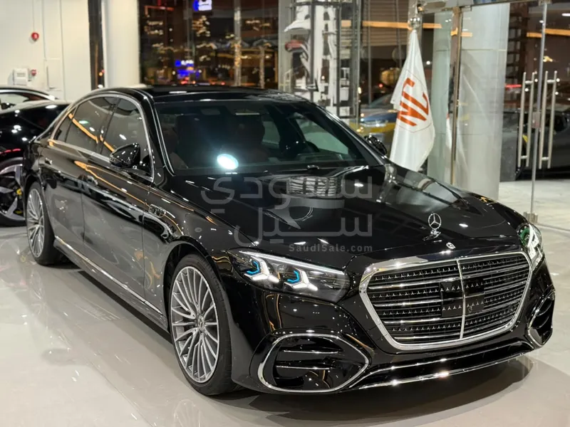 2027 مرسيدس - بنز إس 500