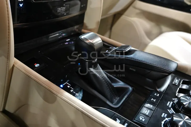 2022 تويوتا برادو تي اكس ال