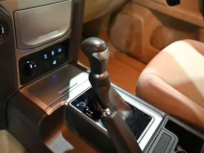 2021 لكزس إل إكس 570 اس