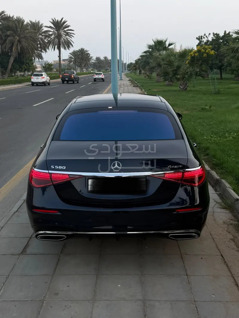 2022 مرسيدس - بنز إس 580