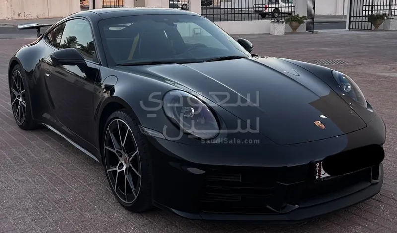 2025 بورش 911 كاريرا