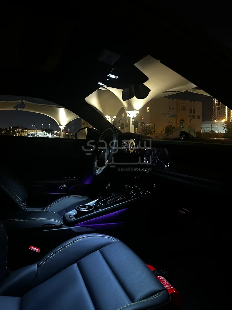 2025 بورش 911 كاريرا