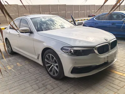 2020 بي ام دبليو الفئة الخامسة 520 أي