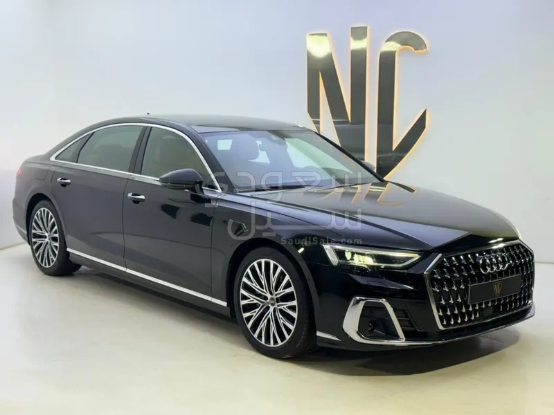 2023 Audi A8L