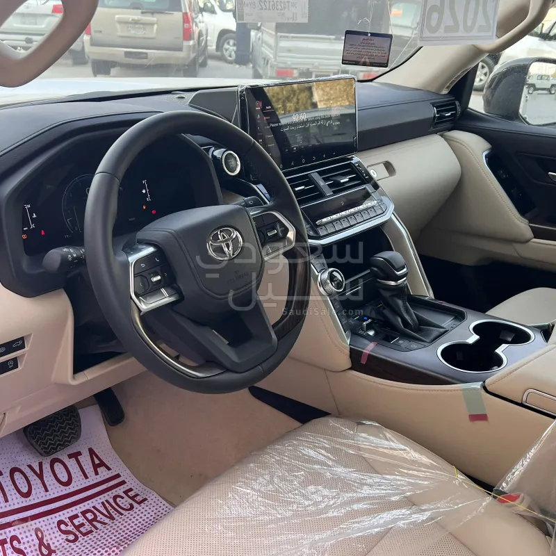 2026 Toyota Land Cruiser GXR