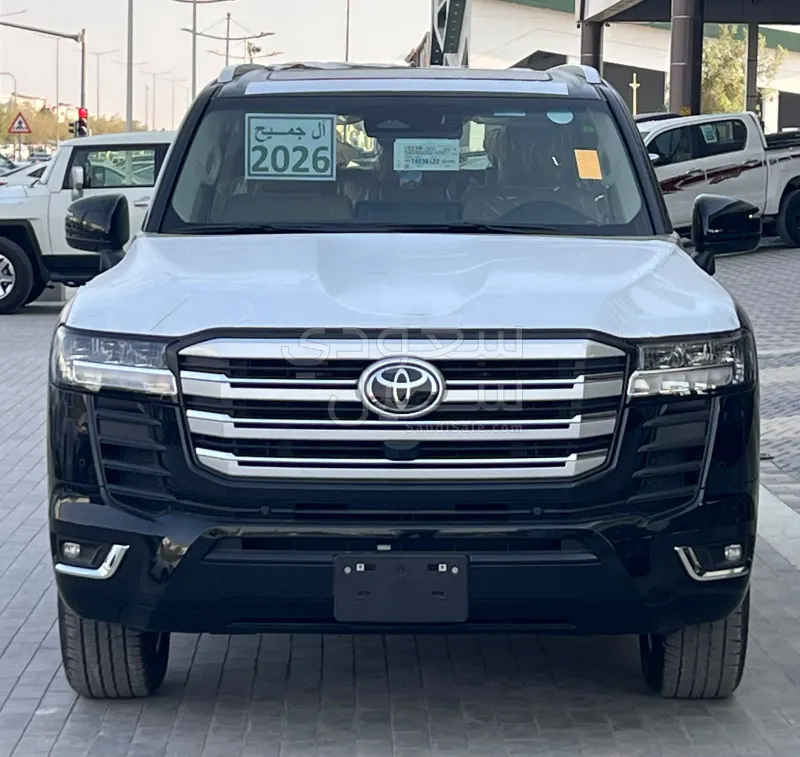 2026 Toyota Land Cruiser GXR