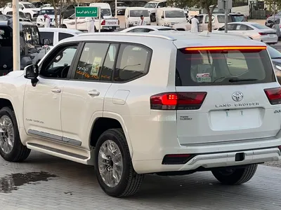 2026 Toyota Land Cruiser GXR