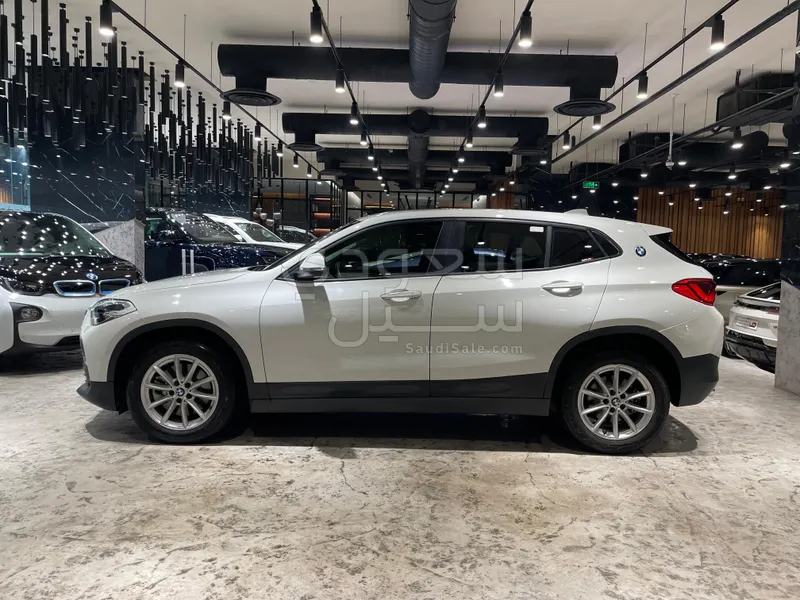 2020 BMW X Series 2