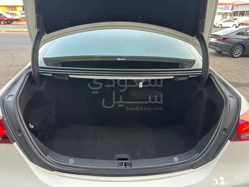 2022 Mercedes-Benz E 350