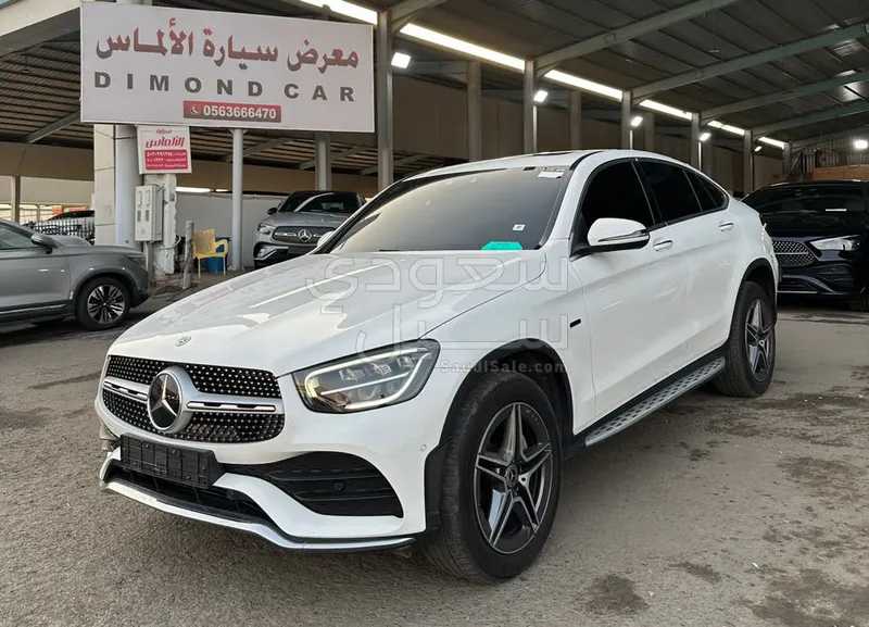 2021 Mercedes-Benz GLC 300