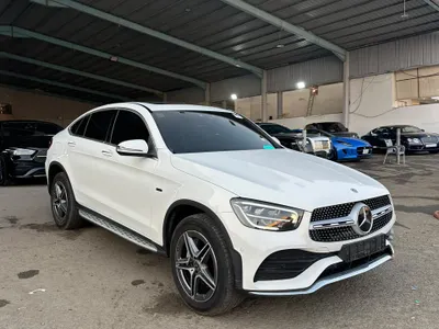 2021 Mercedes-Benz GLC 300