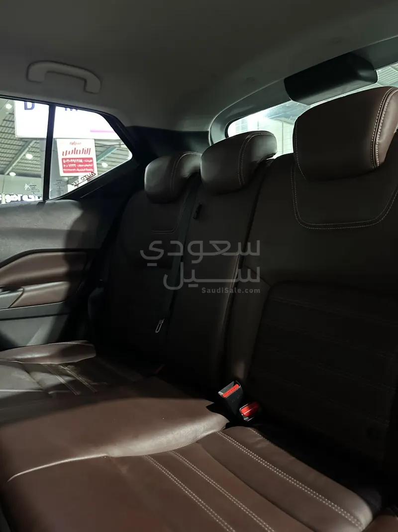 2022 نيسان كيكس اس