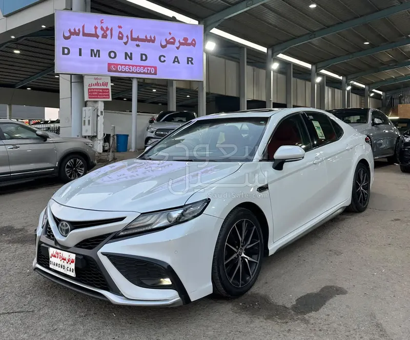 2023 تويوتا كامري اس اي