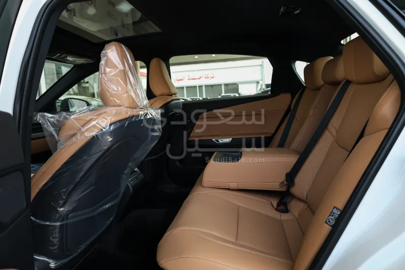 2027 Lexus ES 350